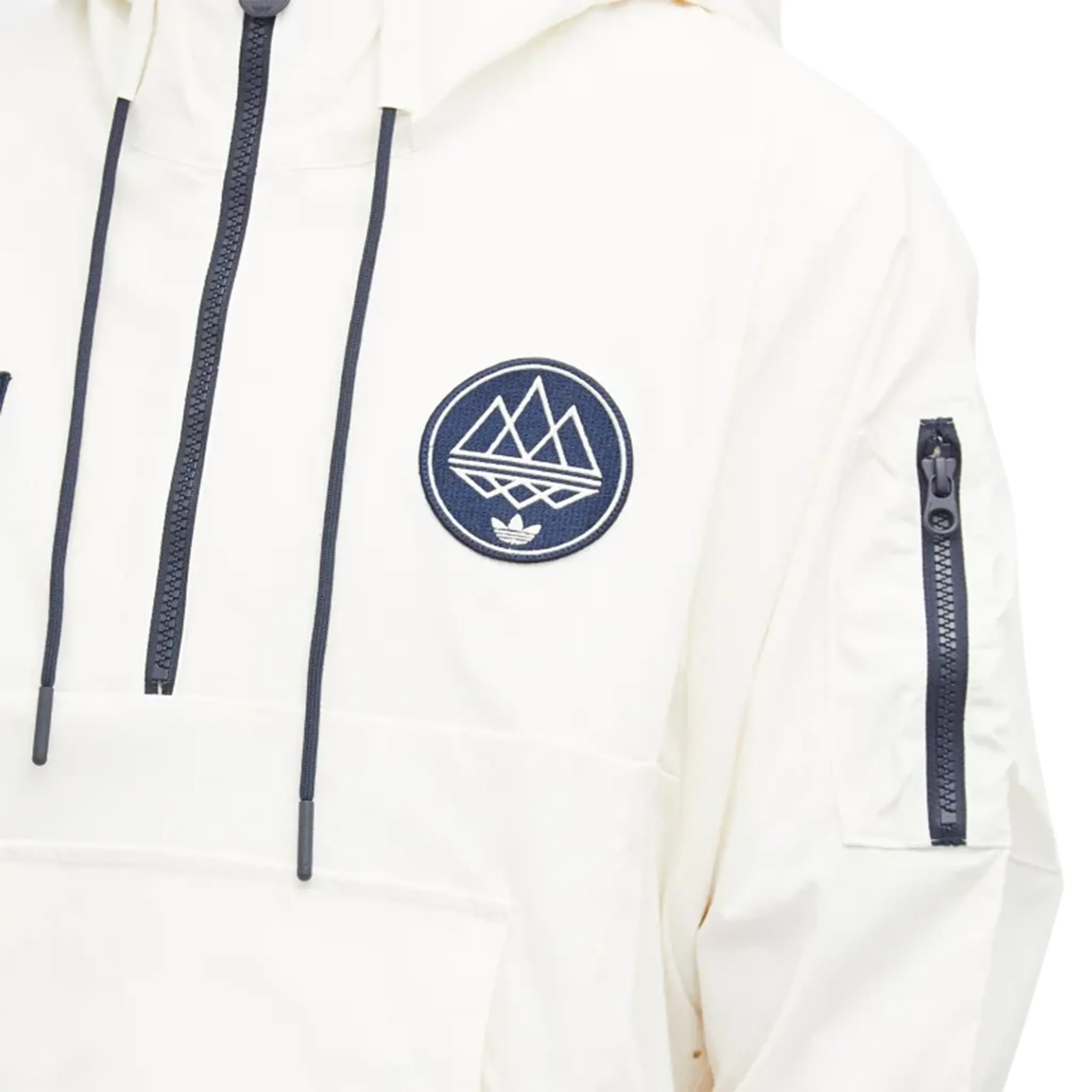 Detail view of Adidas Spezial Todmorden Smock Chalk White IM8929